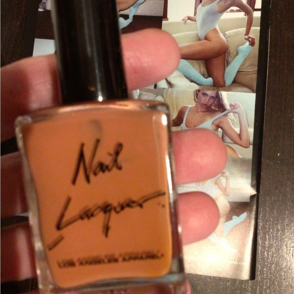 NEW! LA apparel Nail Lacquer Burnt Orange Nail Polish - Fall! ๐๐๐ - Picture 2 of 4